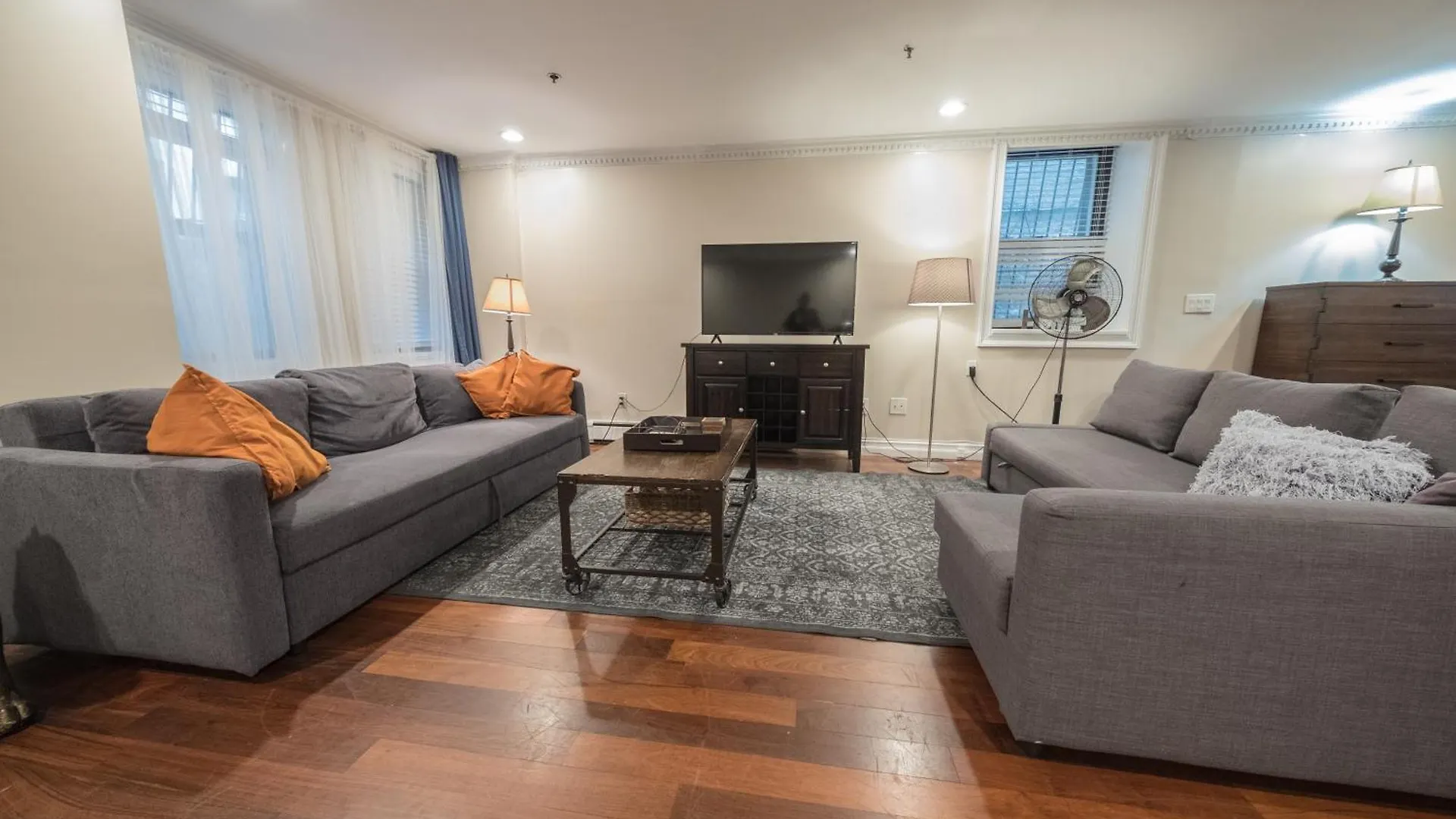 Spacious 4Br 2Ba Apt With Private Outdoor Space Uws New York