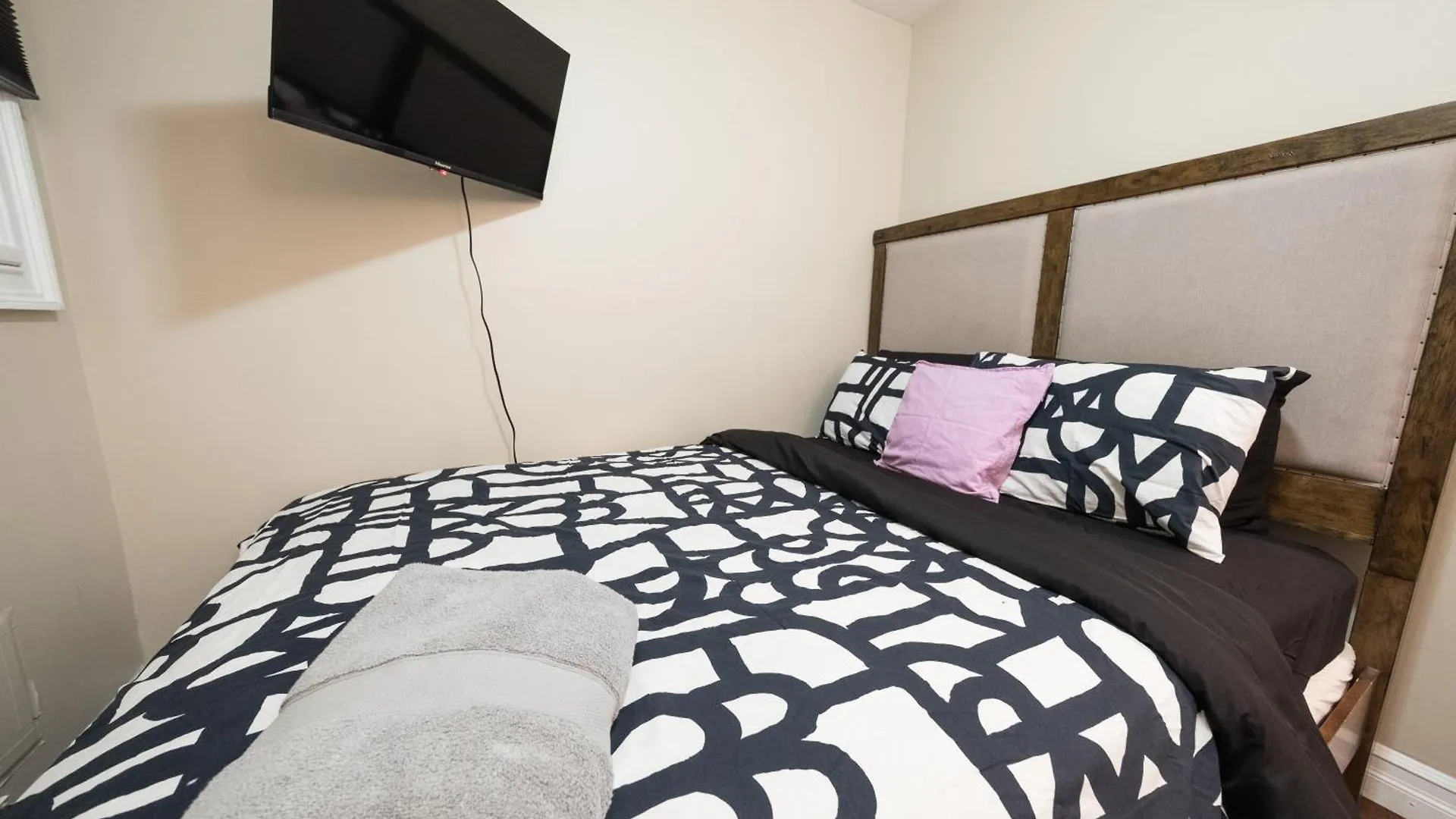 Spacious 4Br 2Ba Apt With Private Outdoor Space Uws New York 0*,